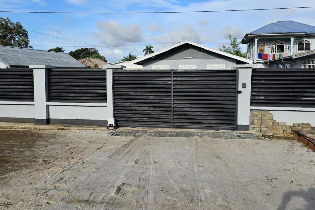 Paradijs In Paramaribo Villa Exterior foto